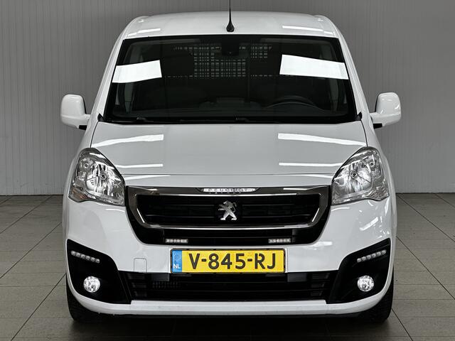 Peugeot PARTNER 122 1.6 BlueHDi 100 L1 Pro /Trekhaak! /Zij-schuifdeur /Apple Carplay! /Navi /Airco /Cruise /Elek. pakket /Bluetooth /AUX & USB /Regensensor /LED Dagrijverl. /PDC /Mistlampen.