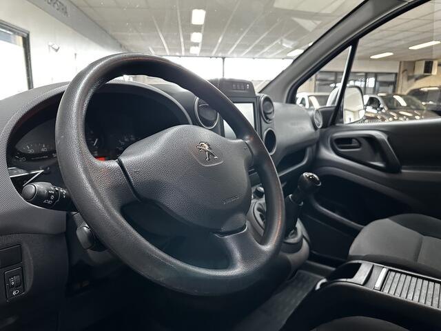 Peugeot PARTNER 122 1.6 BlueHDi 100 L1 Pro /Trekhaak! /Zij-schuifdeur /Apple Carplay! /Navi /Airco /Cruise /Elek. pakket /Bluetooth /AUX & USB /Regensensor /LED Dagrijverl. /PDC /Mistlampen.