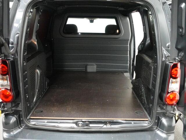 Peugeot PARTNER 120 1.6 BlueHDi 75 L1 XR MARGE Airco Navigatie Cruise Control Trekhaak Parkeersensoren