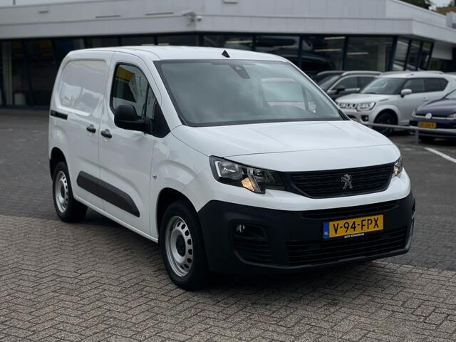 Peugeot PARTNER 1.2 PURETECH AUTOMAAT CRUISE PDC ACHTER