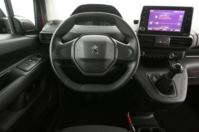 Peugeot PARTNER 1.5 BlueHDI L1H1 | MARGE! | Airco Carplay Trekhaak Navi Imperiaal Schuifdeur