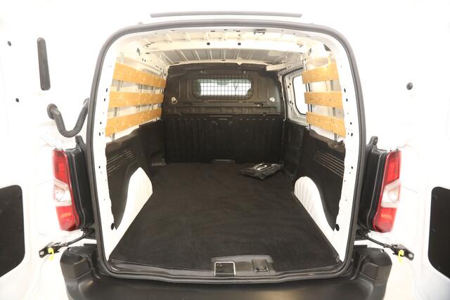 Peugeot PARTNER 1.2 PureTech L1H1 Benzine | EMISSIEVRIJE ZONE | Airco | Cruise | Carplay | Navigatie | Parkeersensoren