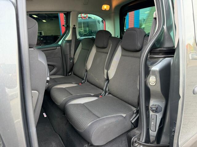 Peugeot PARTNER 1.2 110pk Navi Carplay Led Airco(ECC)