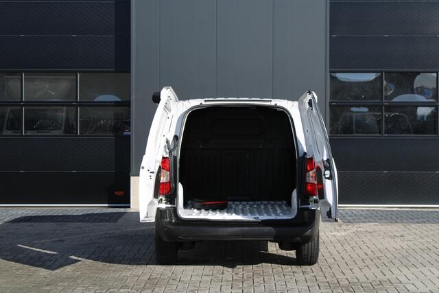 Peugeot PARTNER e-Partner 136 L1 50 kWh 136pk - Airco - Cruise - PDC - Camera - Stoelverwarming - Rijklaar