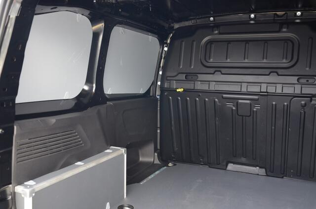 Peugeot PARTNER 1.5 HDI Automaat 130PK