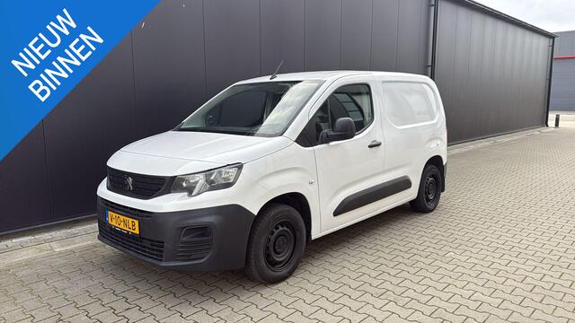 Peugeot PARTNER 1.2 Airco 3 Persoons Benzine