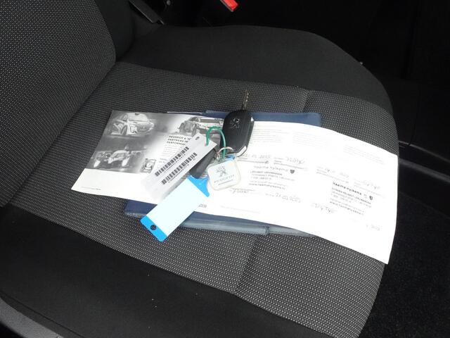 Peugeot PARTNER 1.5 BlueHDI Premium navi airco