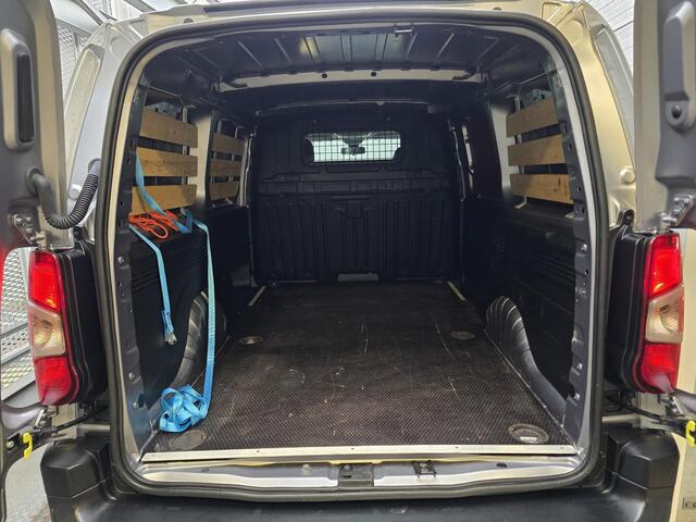 Peugeot PARTNER GB L2 Long 1.5 BlueHDi 130pk EAT8 | BETIMMERING | ALL SEASON BANDEN | NAVI | CAMERA | APPLE CARPLAY / ANDROID AUTO | CRUISE CONTROL |