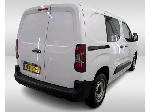 Peugeot PARTNER 1.2 Benzine 111PK Euro6 *Distributie bij 66Dkm.vervangen* Premium / Airco / Navigatie / Schuifdeur Re./ Radio multimedia