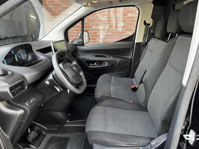 Peugeot PARTNER e-Partner L1 Premium EV 50kWh 136pk | 3-ZITS | CAMERA | APPLE CARPLAY / ANDROID AUTO | PARKEERHULP V+A | AIRCO | CRUISE CONTROL