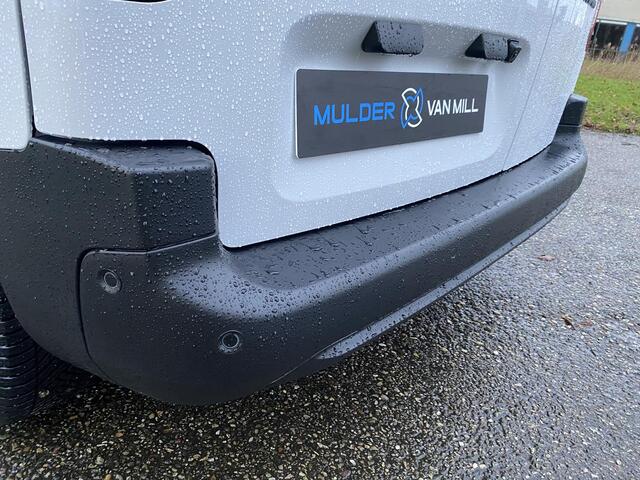 Peugeot PARTNER e-Partner L1 50 kWh 136pk | 8 jaar garantie | 0% financial lease | Apple Carplay | Android Auto | Multimedia | Achteruitrijcamera | Parkeersensoren achter | Digital cockpit | Stuurwielbediening | Bestuurdersstoel comfort | Armsteun | van ¤29.625 voor ¤25.