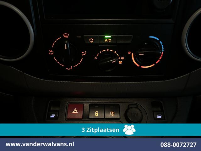 Peugeot PARTNER 1.6 BlueHDi 100pk L2H1 Euro6 Airco | 3-Zits | Imperiaal | Camera | Cruisecontrol | Trekhaak Parkeersensoren, Bijrijdersbank