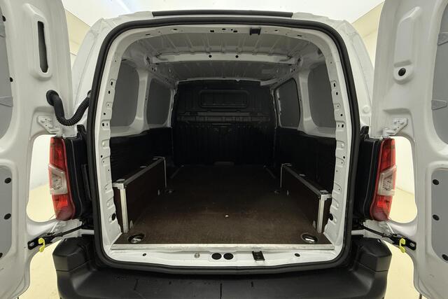 Peugeot PARTNER 1.5 BlueHDi 100 S&S L1 Camera l Trekhaak l 10'' Infotainment l Apple Carplay & Android Auto l Binnenbetimmering l Cruise Control l Airco l PDC l Boordcomputer