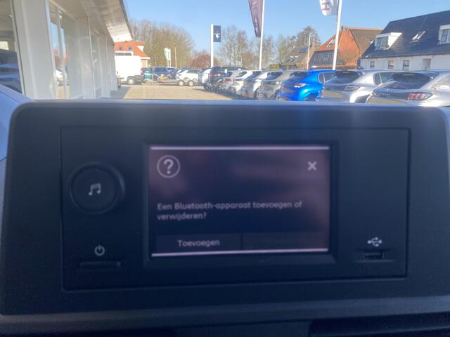 Peugeot PARTNER 1.5 BlueHDi 130 EAT8 S&S L1 | Automaat | Parkeersensoren voor en achter | Airco | Cruise control | Trekhaak | Laadruimte Betimmering |