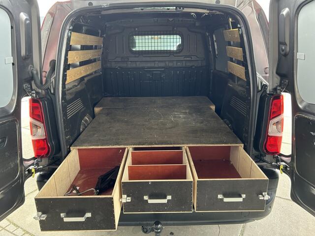 Peugeot PARTNER 1.5 BlueHDI Premium