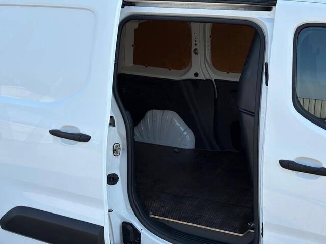 Peugeot PARTNER PREMIUM 1.5 BlueHDI 99PK Cruise / Airco / Carplay / Busslot / Bluetooth