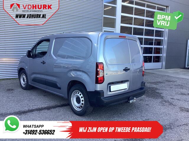 Peugeot PARTNER e-Partner 50 kWh 280 km WLTP Snellader/ 3 Pers./ Standkachel/ Carplay/ Cruise/ Navi/ PDC/ Trekhaak