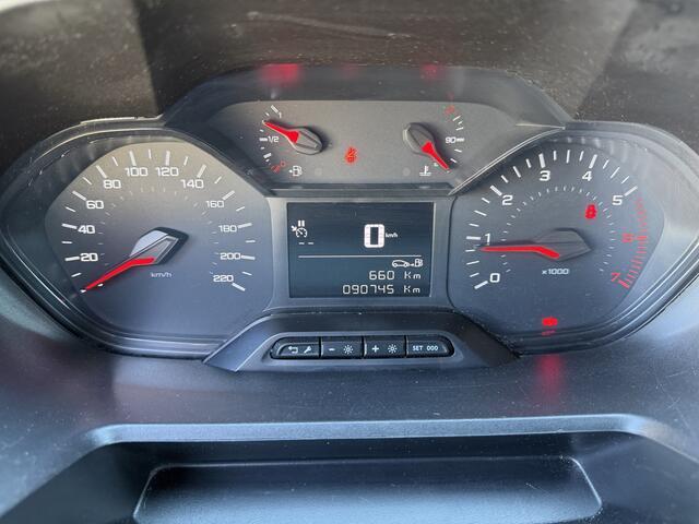 Peugeot PARTNER 1.5 BlueHDI 102 PK Euro 6 Premium CarPlay/cruise control/PDC