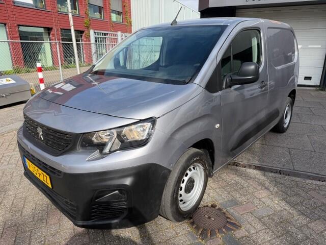 Peugeot PARTNER 1.6 BlueHDI Pro AIRCO I TREKHAAK I LAGE KILOMETERS I RONDOM KLEINE DEUKJES/KRASJES