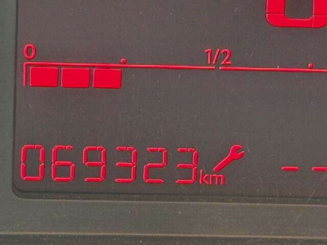 Peugeot PARTNER 1.6 BlueHDI Pro AIRCO I TREKHAAK I LAGE KILOMETERS I RONDOM KLEINE DEUKJES/KRASJES