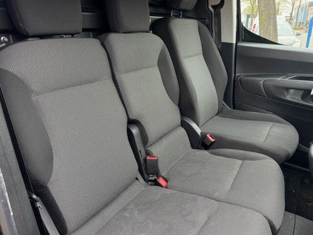 Peugeot PARTNER 1.5 BlueHDi 100 L2 3zits Airco,Cruisecontrol VOORSCHADE