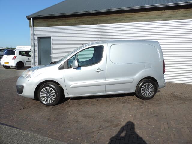 Peugeot PARTNER 120 1.6 BlueHDi 75 L1 Première lage km