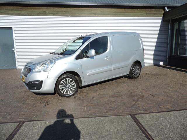 Peugeot PARTNER 120 1.6 BlueHDi 75 L1 Première lage km