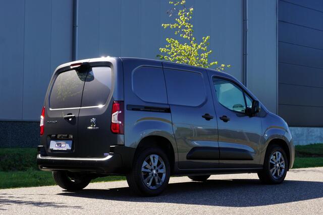 Peugeot PARTNER 1.5 BlueHDi 130 EAT8 S&S L1 in Topstaat |1e eigenaar |BPM vrij |AUTOMAAT |Metallic |Camera |Cruise |Carplay |Android auto |Airco |EURO6D |Parkeersensoren