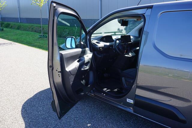 Peugeot PARTNER 1.5 BlueHDi 130 EAT8 S&S L1 in Topstaat |1e eigenaar |BPM vrij |AUTOMAAT |Metallic |Camera |Cruise |Carplay |Android auto |Airco |EURO6D |Parkeersensoren