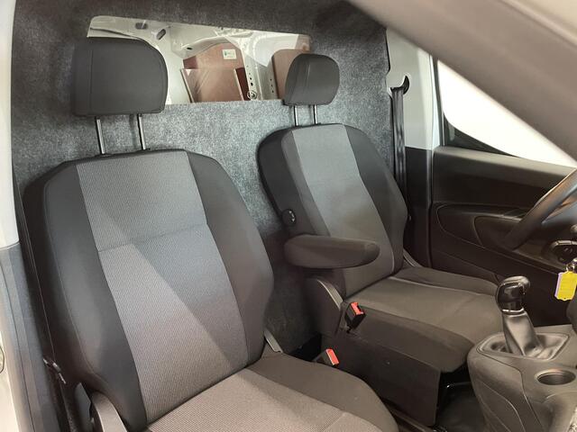 Peugeot PARTNER 1.5 BlueHDI Premium Navigatie Apple Carplay Android Auto Parkeersensoren achter Cruise Control Airco