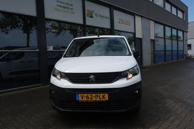 Peugeot PARTNER 1.2 PureTech Premium 3-zitter