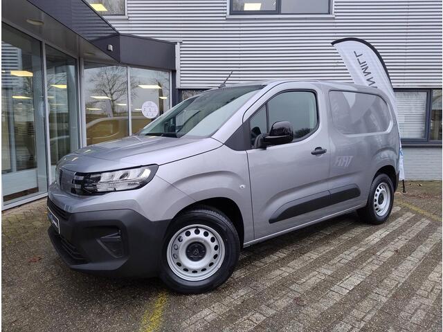Peugeot PARTNER e-Partner L1 50 kWh 136pk | 8 jaar garantie | 0% financial lease | 2-zits | Houten afwerking laadruimte | Multimedia | Draadloze Apple Carplay en Android Auto | Achteruitrijcamera | Parkeersensoren achter | Digital cockpit | Stuurwielbediening | Bestuurde