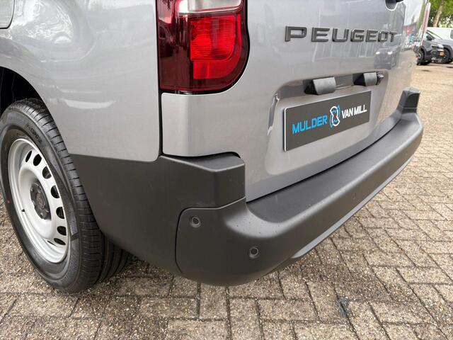 Peugeot PARTNER e-Partner L2 50 kWh 136pk | ACTIE | 8 jaar garantie | 0% financial lease | Twee schuifdeuren | Warmtepomp | Climate Control | Verwarmbare voorstoelen | Draadloze Apple Carplay en Android Auto | Dode hoek detectie | Multimedia | NAVI | Achteruitrijcamera |