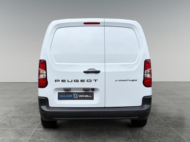 Peugeot PARTNER e-Partner L2 50 kWh 136pk | ACTIE | 8 jaar garantie | 0% financial lease | 2-zits | Houten afwerking laadruimte | Verwarmbare voorstoelen | ECO LED koplampen | Multimedia | Draadloze Apple Carplay en Android Auto | Achteruitrijcamera | Parkeersensoren voo
