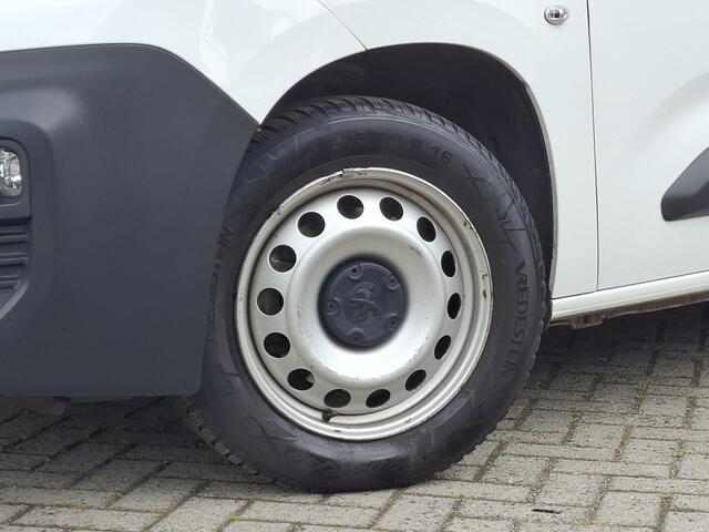 Peugeot PARTNER 1.5 BlueHDI Premium | Navigatie | Cruise Control | Airco | PDC Achter | Zijruit Rechts in Laadruimte |
