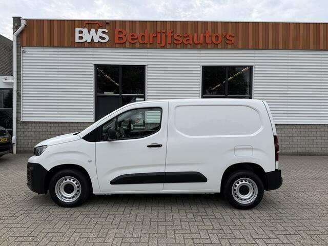 Peugeot PARTNER 1.2 PureTech Premium / benzine grijs kenteken / euro 6 / vaste prijs rijklaar ¤ 11.750 ex btw / lease vanaf ¤ 198 / airco / cruise / navi / raam in de schuifdeur / Apple Carplay Android auto
