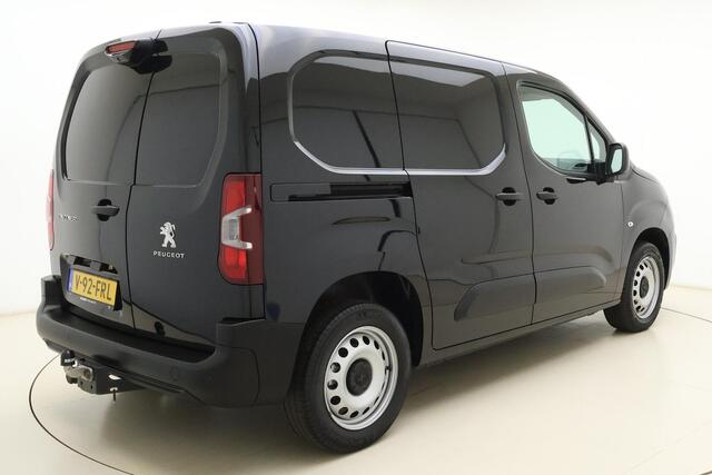 Peugeot PARTNER 1.5 BlueHDi 130 EAT8 S&S L1 | Afneembare Trekhaak | Houten laadvloer | Automaat | Navigatie | Digitale achteruitkijkspiegel | Android Auto/Apple Carplay