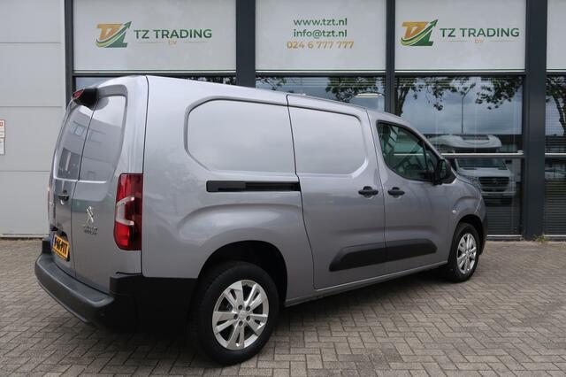Peugeot PARTNER 1.2 P.T. Premium Lange uitvoering met benzinemotor (marge)