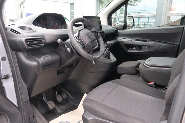 Peugeot PARTNER 1.2 P.T. Premium Lange uitvoering met benzinemotor (marge)