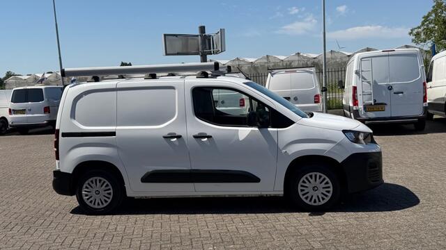 Peugeot PARTNER 1.5 BLEUHDI 56KW 76PK EURO 6 IMPERIAAL/ AIRCO/ CRUISE CONTROL/ NAVIGATIE/ SCHUIFDEUR/ 100% DEALERONDERHOUDEN