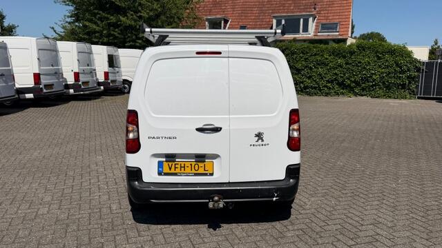 Peugeot PARTNER 1.5 BLEUHDI 56KW 76PK EURO 6 IMPERIAAL/ AIRCO/ CRUISE CONTROL/ NAVIGATIE/ SCHUIFDEUR/ 100% DEALERONDERHOUDEN