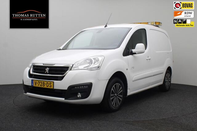 Peugeot PARTNER 120 1.6 BlueHDi 100 L1 Première S&S 2017 | Trekhaak | Navigatie | Carplay | Cruise Control | Parkeersensoren | Origineel Nederlands | Nationale Autopas
