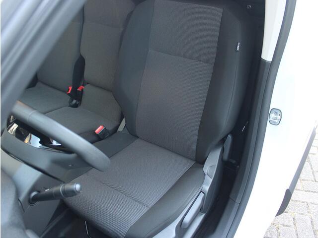 Peugeot PARTNER 1.5 BlueHDi 100 L1 3-ZITS/DYNAMIC SURROUND VIEW