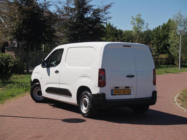 Peugeot PARTNER 1.2 PureTech Premium | Apple Carplay | Parkeersensoren | Cruise Control
