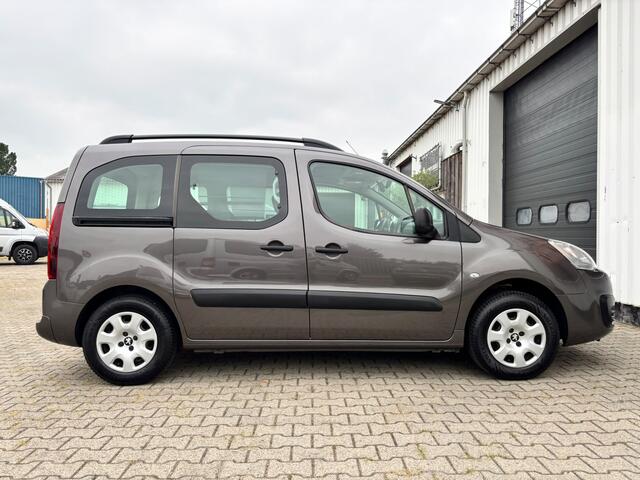 Peugeot PARTNER nette staaat 2017 | 1 Eigenaar | Dealeronderhouden | Trekhaak | Garantie | Marge Zondag op afspraak