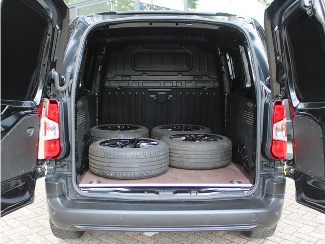 Peugeot PARTNER 1.5 BlueHDi 130 EAT8 S&S L1 | Navi / Camera / Airco