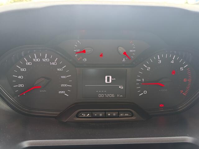 Peugeot PARTNER 1.5 BlueHDi 100 S&S L1 | 7.200km! | AIRCO | CRUISE | TREKHAAK | NIEUWSTAAT!