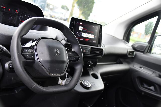 Peugeot PARTNER 1.5 BlueHDI L2 PB Edition Camera, Cruise, Carplay, Trekhaak, Sensoren, 130pk, Automaat, Multimedia, Uniek!