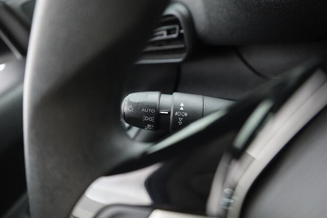 Peugeot PARTNER 1.5 BlueHDI Premium | Navi | Cruise | Multistuur | Betimmering