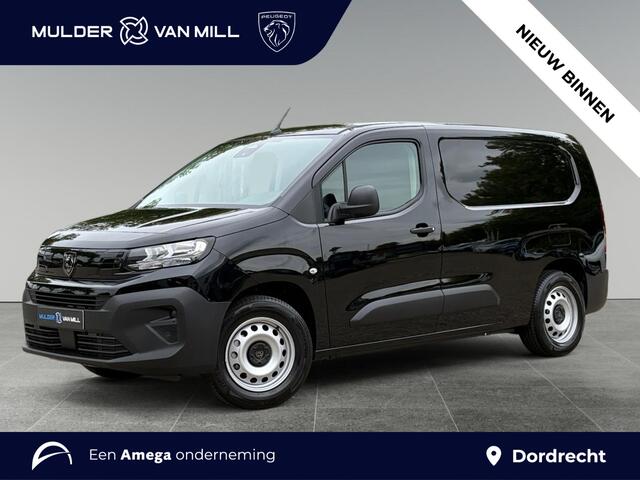 Peugeot PARTNER e-Partner L2 50kWh 136pk | ACTIE | 8 jaar garantie | 2-zits | Houten afwerking laadruimte | Multimedia | Draadloze Apple Carplay en Android Auto | Achteruitrijcamera | Parkeersensoren achter | Digital cockpit | Stuurwielbediening | Bestuurdersstoel comfort | Reservewiel en krik | Tweede sleutel met afstandsbediening | van €31.834 voor 26.495 ex. BTW rijklaar